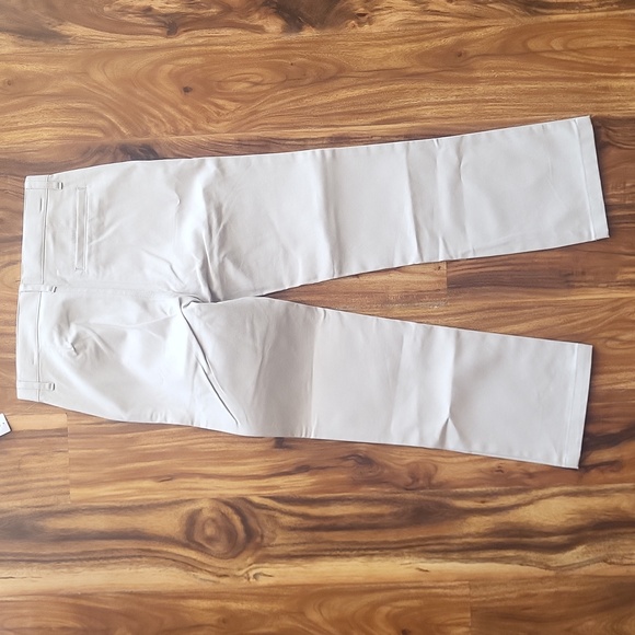 NEW Old Navy Boys uniform pants size 8 and 10 - Picture 4 of 4
